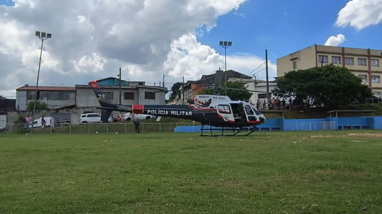 Resgate aéreo de adolescente atropelado por moto em Poá pelo helicóptero Águia
