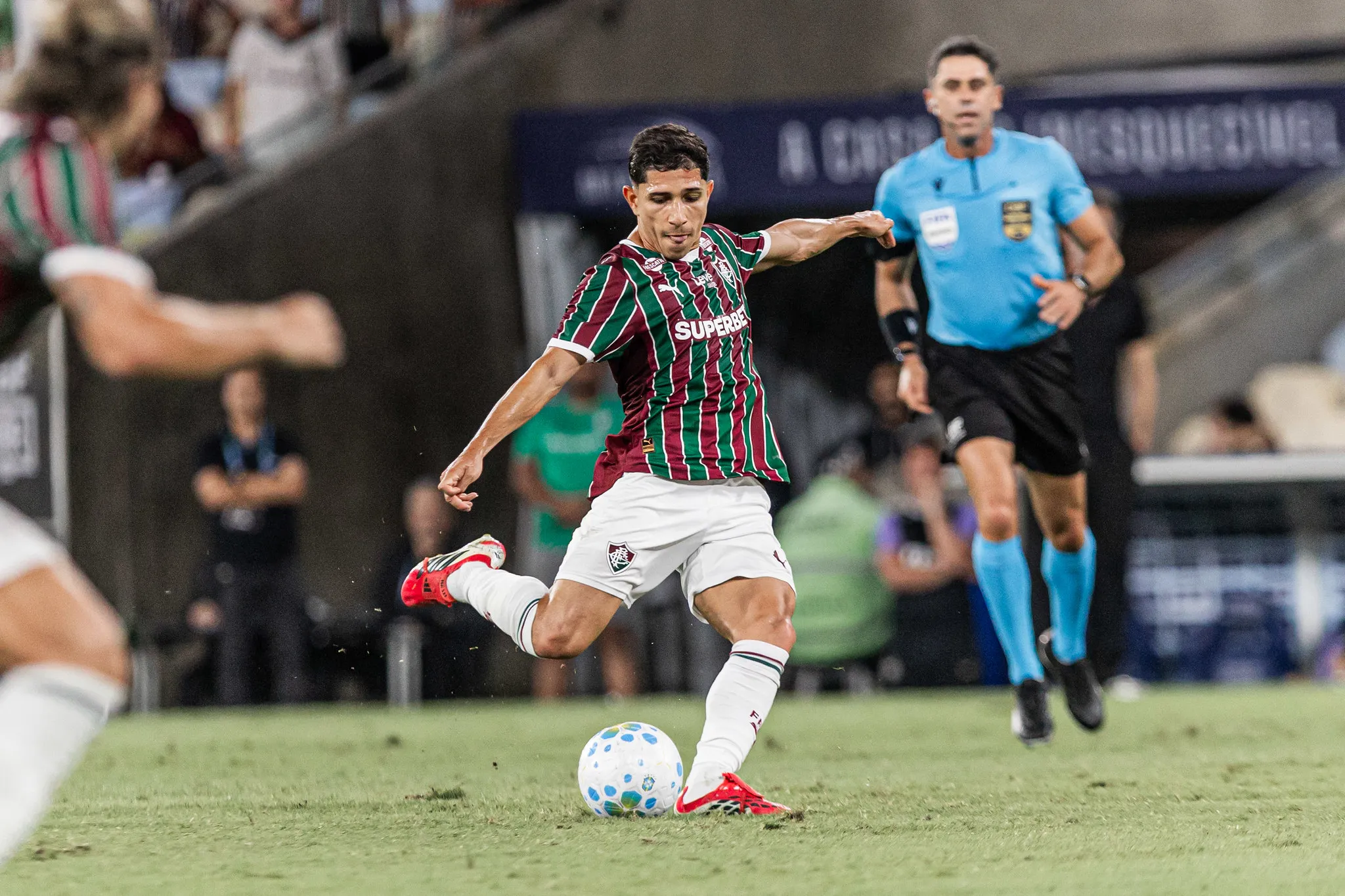 Fluminense, chute de fora da área, futebol, tática, Martinelli, Hércules