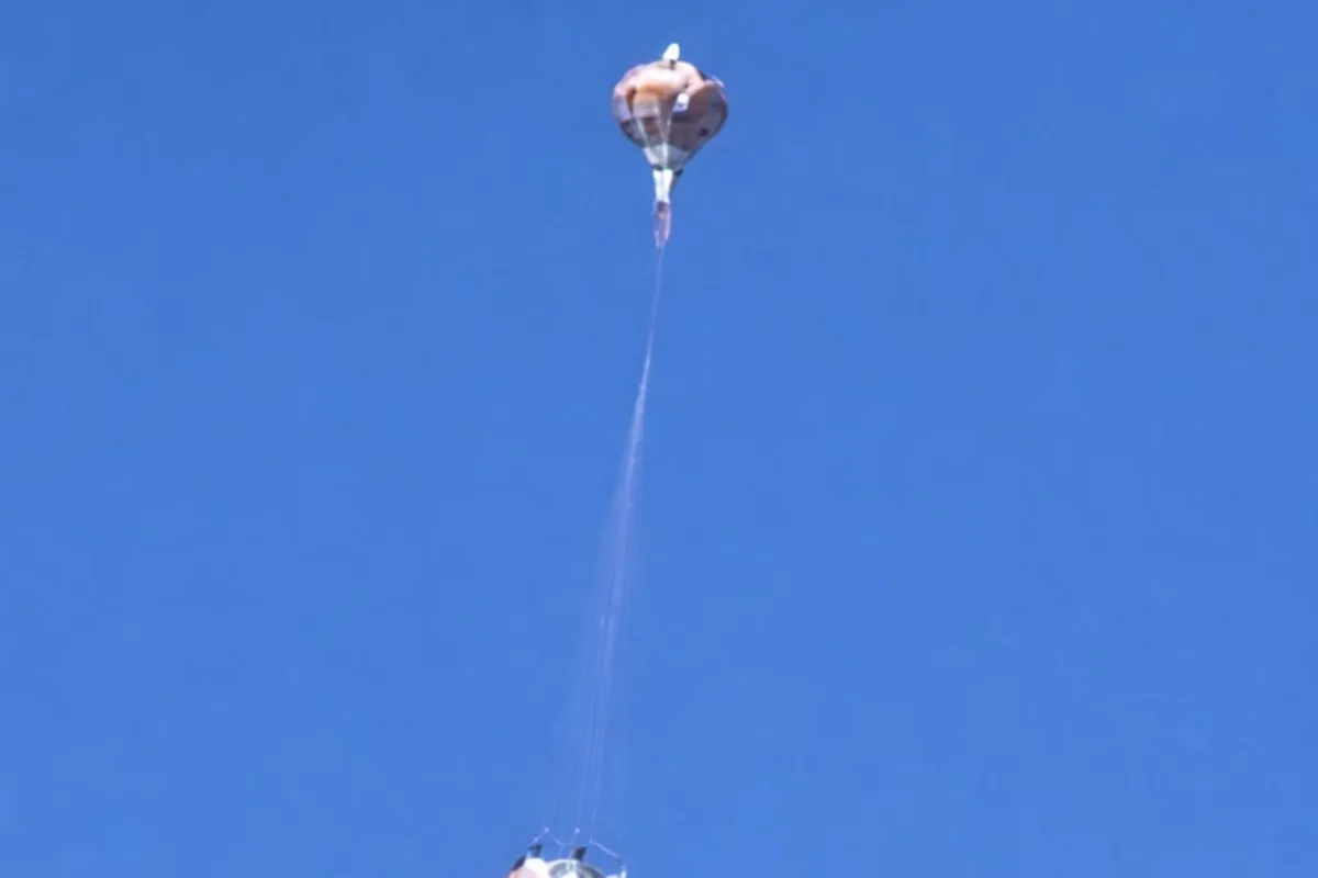 Guarda Municipal inspeciona balão gigante caído em milharal de Limeira