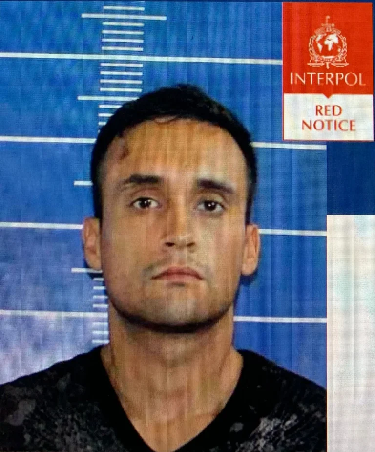 Chileno Sebastián Leiva extraditado, Polícia Federal, furtos Caixa Econômica, prisão Argentina Brasil