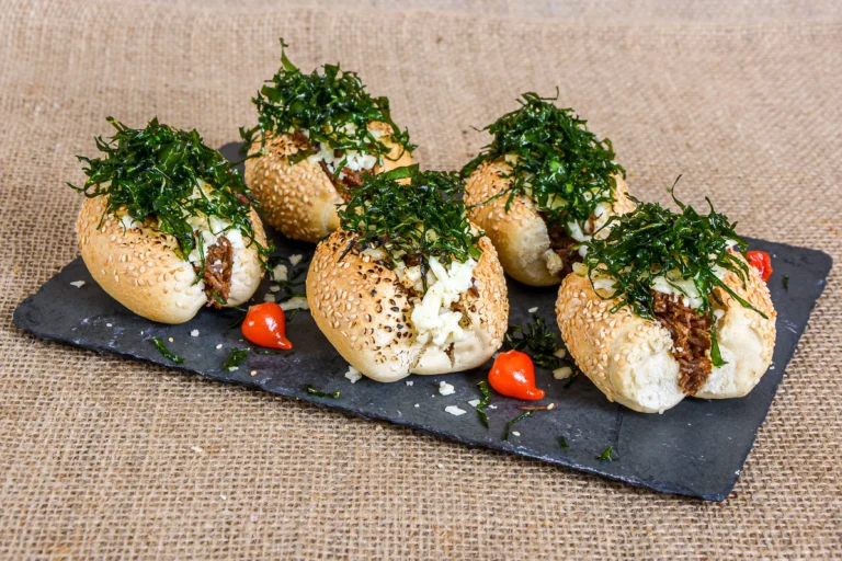 Petisco do Comida di Buteco BH com vegetais, concurso de bares em Belo Horizonte