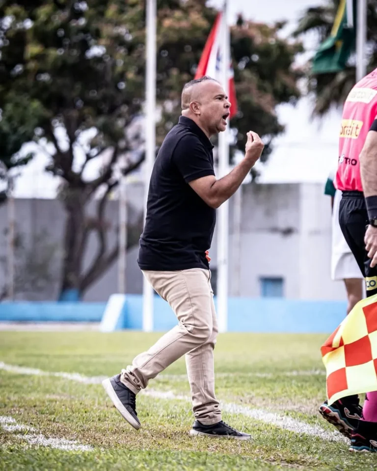 Treinador Josué Gama Decisão Série D