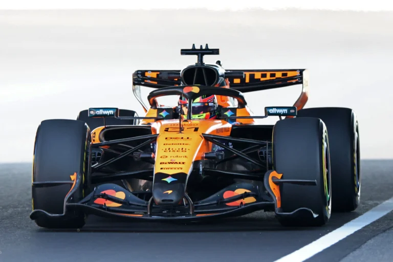 Oscar Piastri McLaren Suzuka GP Japão treino livre F1