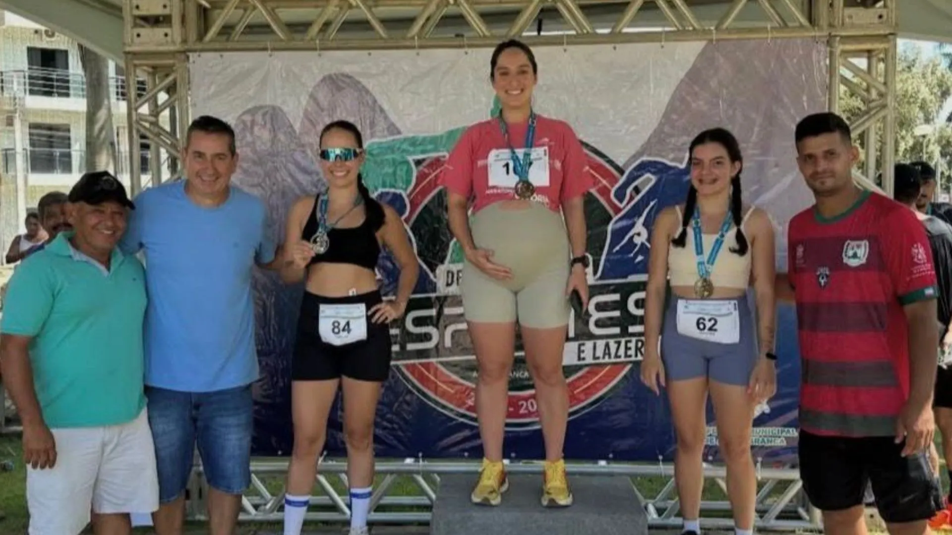 Grávida vence corrida de 6km
