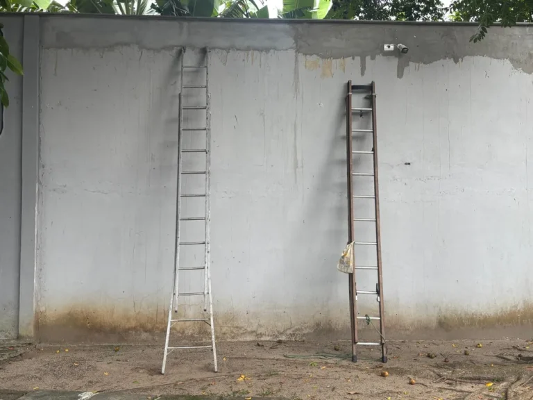 Invasão MC Poze do Rodo: bandidos armados com fuzis rendem cantor em casa