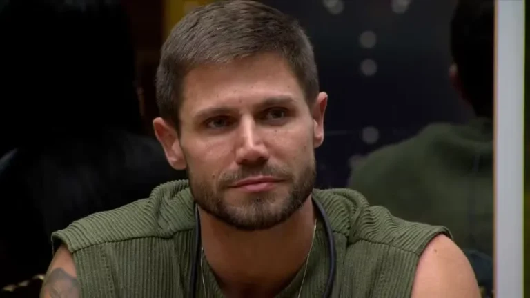 Jonas Sulzbach eliminado do BBB 26, ex-participante do reality show e influenciador fitness.