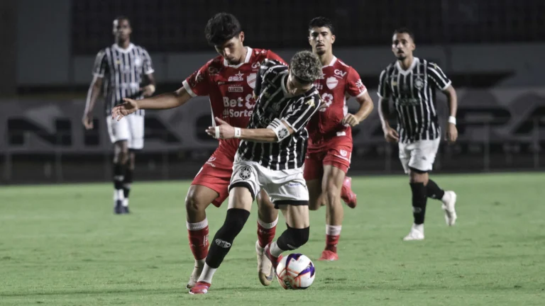 Breno Melo, jovem capitão do Rio Branco-ES, em campo