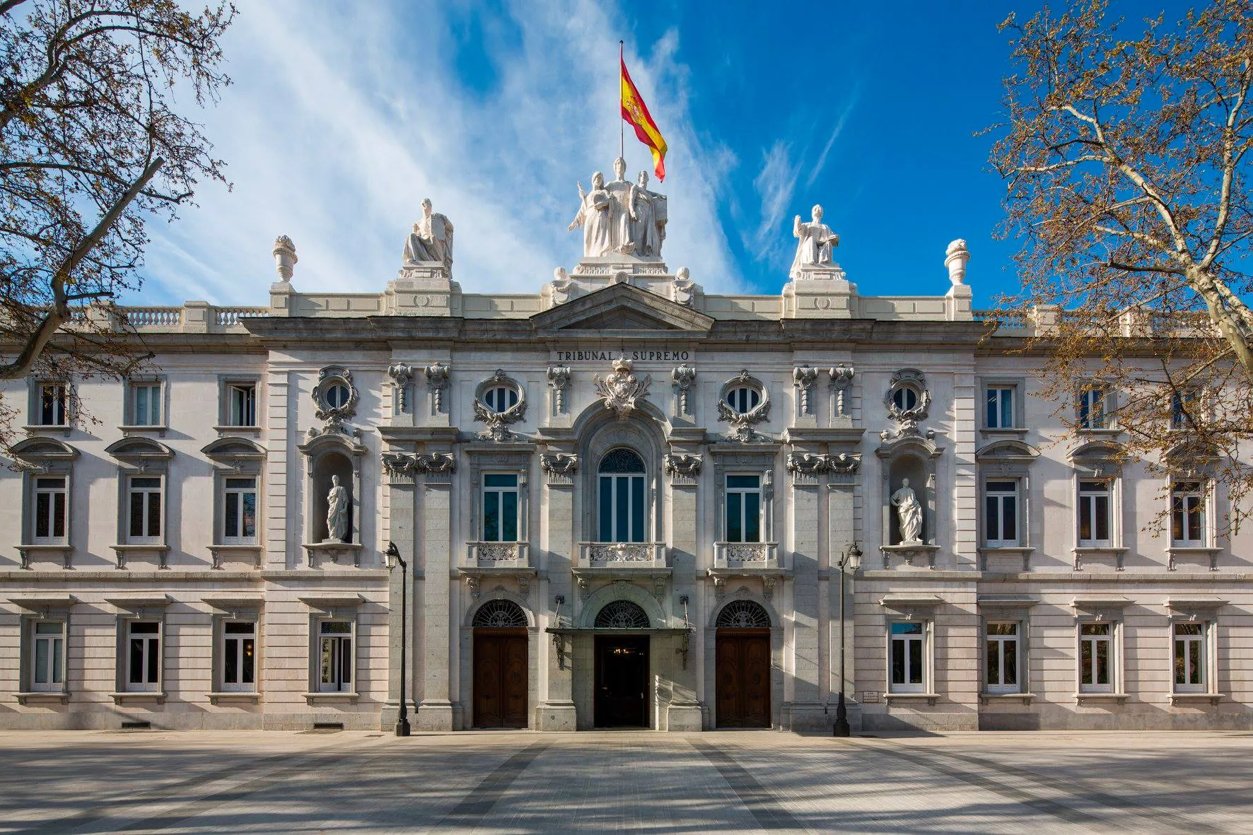 Supremo Tribunal de Justiça da Espanha, edifício em Madrid, símbolo da justiça espanhola