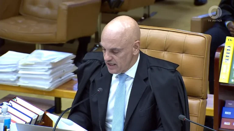 Alexandre de Moraes, Coaf, STF, inteligência financeira, relatórios bancários
