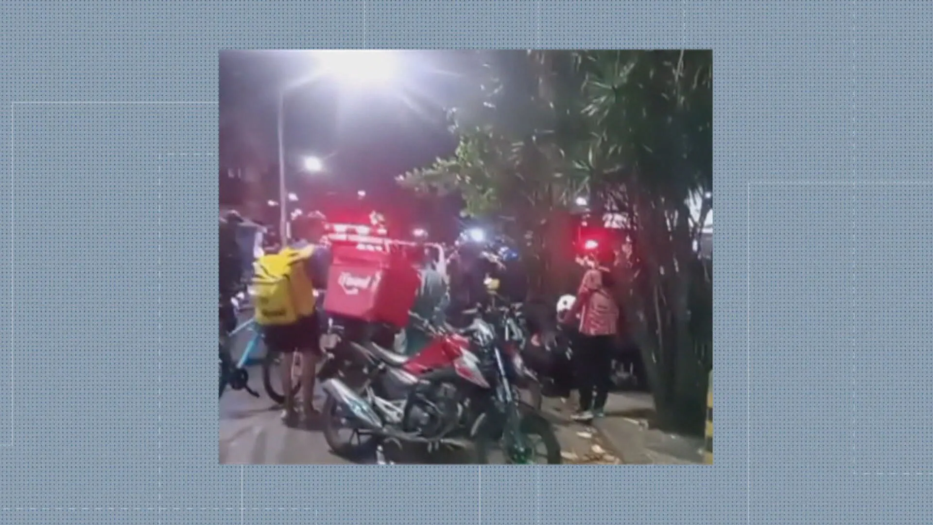 Briga de Trânsito no Leblon com motoboy ferido