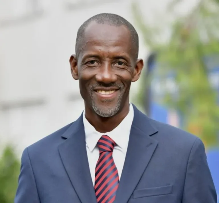 Bally Bagayoko em protesto antirracista