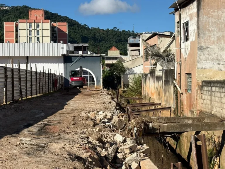 Macrodrenagem Juiz de Fora, combate a enchentes, obras Mariano Procópio