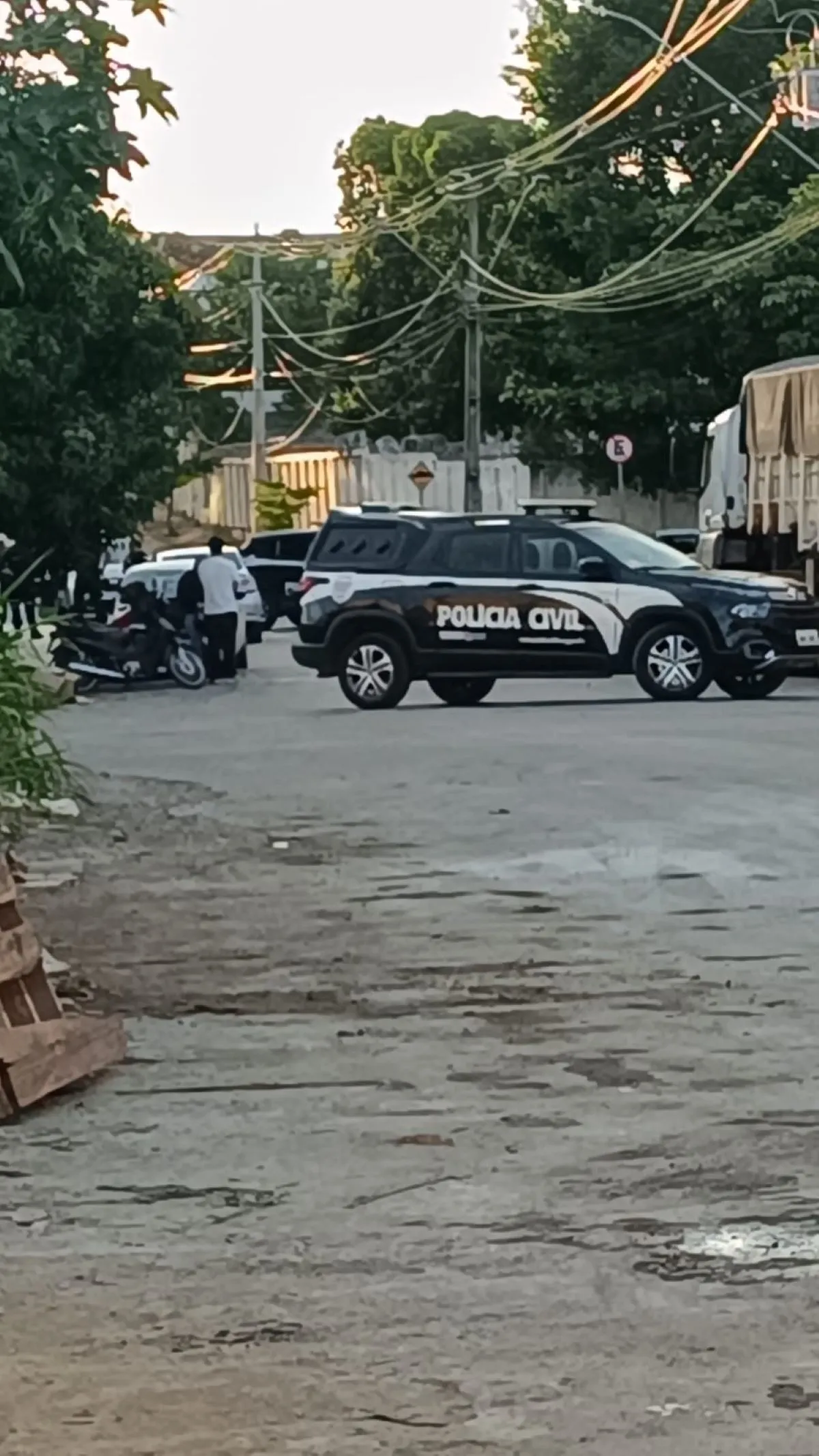 Operação contra fraudes tributárias com dinheiro e algemas