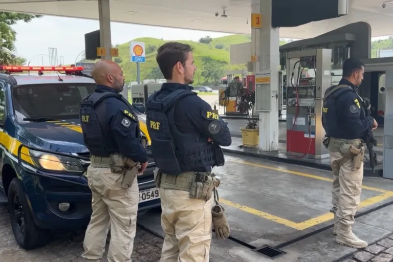 Fiscalização de preços em postos de combustíveis no Vale do Paraíba