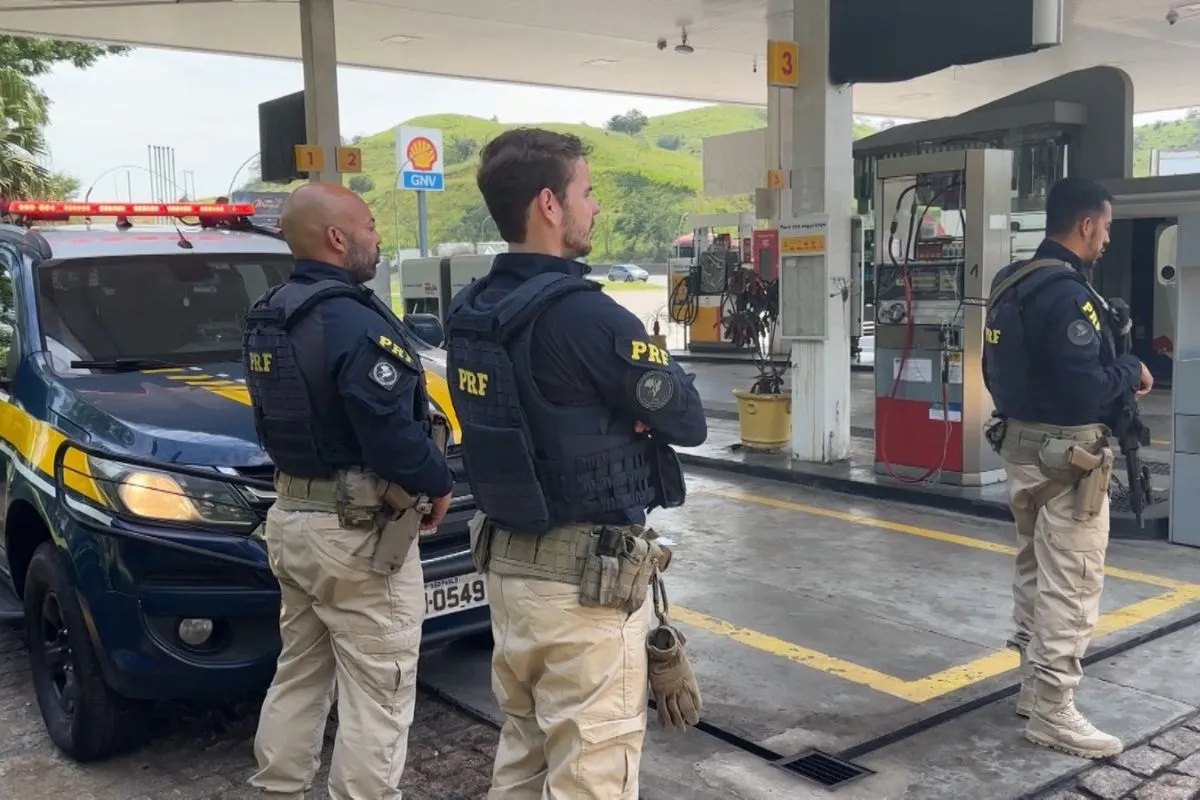 Fiscalização de preços em postos de combustíveis no Vale do Paraíba