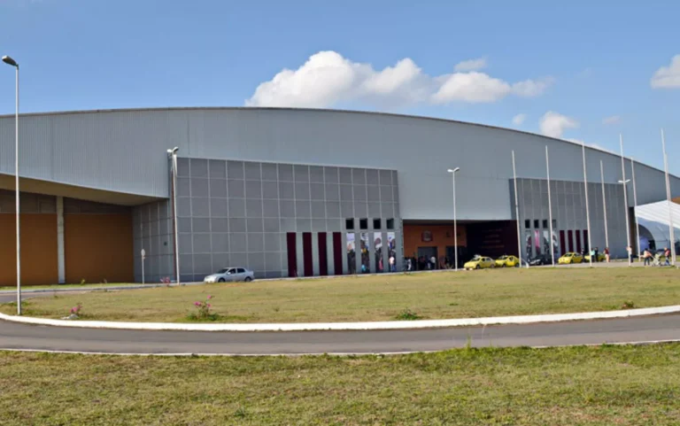 Expominas Juiz de Fora fachada centro de eventos Fiemg