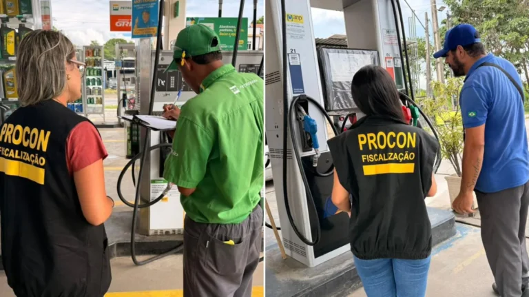 Bomba de gasolina mostrando preços elevados, com o logotipo do Procon em segundo plano.