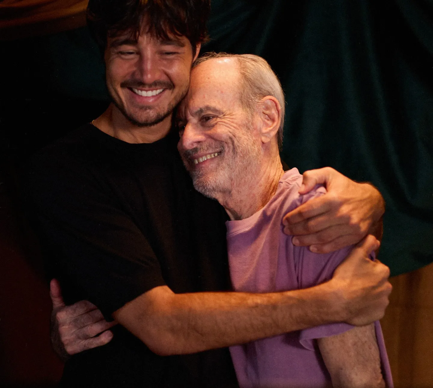 Tiago Iorc com convidados em show do Troco Likes - 10 anos