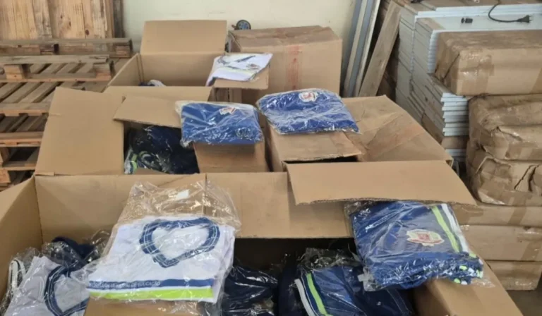 Jovem surpreso com irregularidades nas escolas de Piracicaba