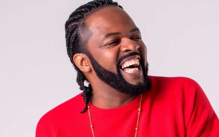 Artistas de samba como Zeca Pagodinho e Alcione em palco no Rio de Janeiro