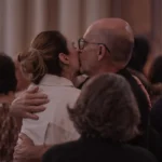 Ana Paula Renault em missa de sétimo dia do pai Gerardo Renault em Belo Horizonte