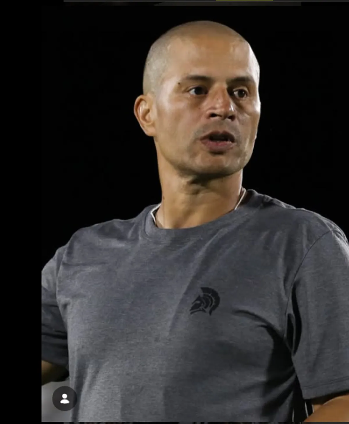 Alex treinador Athletic expressa opinião sobre expulsão de Ian Luccas