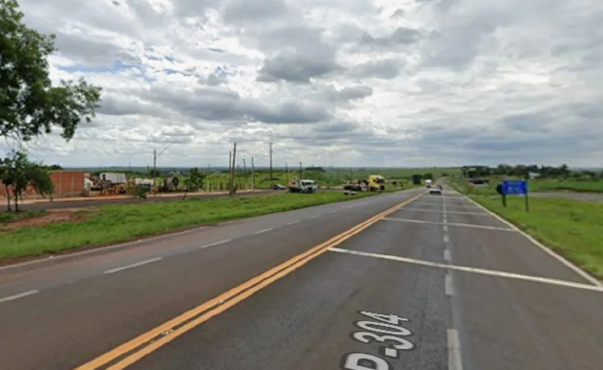 Motociclista em Jaú resgatado de valeta após acidente na SP-304