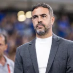 Artur Jorge, técnico do Cruzeiro, em coletiva de imprensa do Cruzeiro