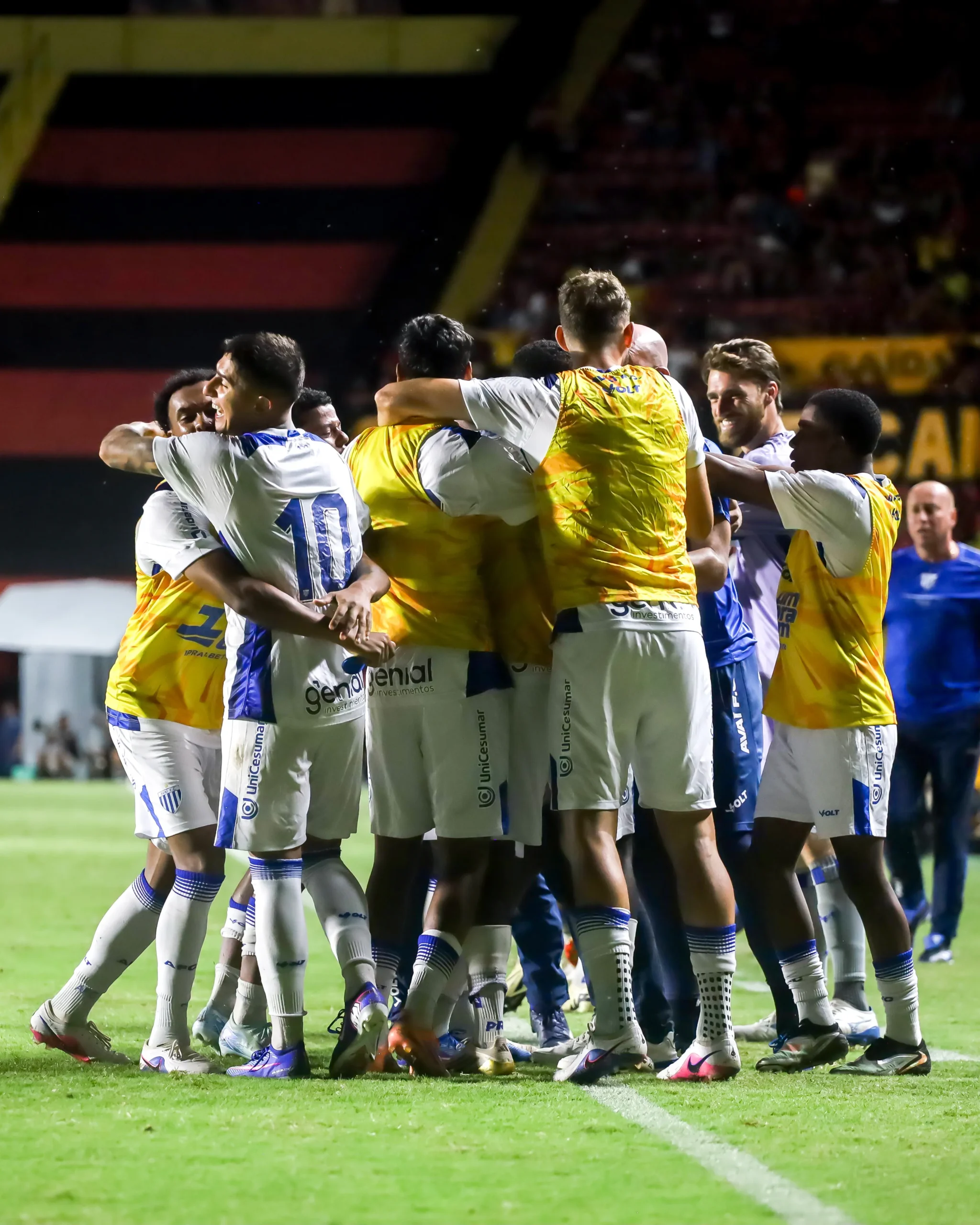 Avaí desfalques jogadores suspensos Série B