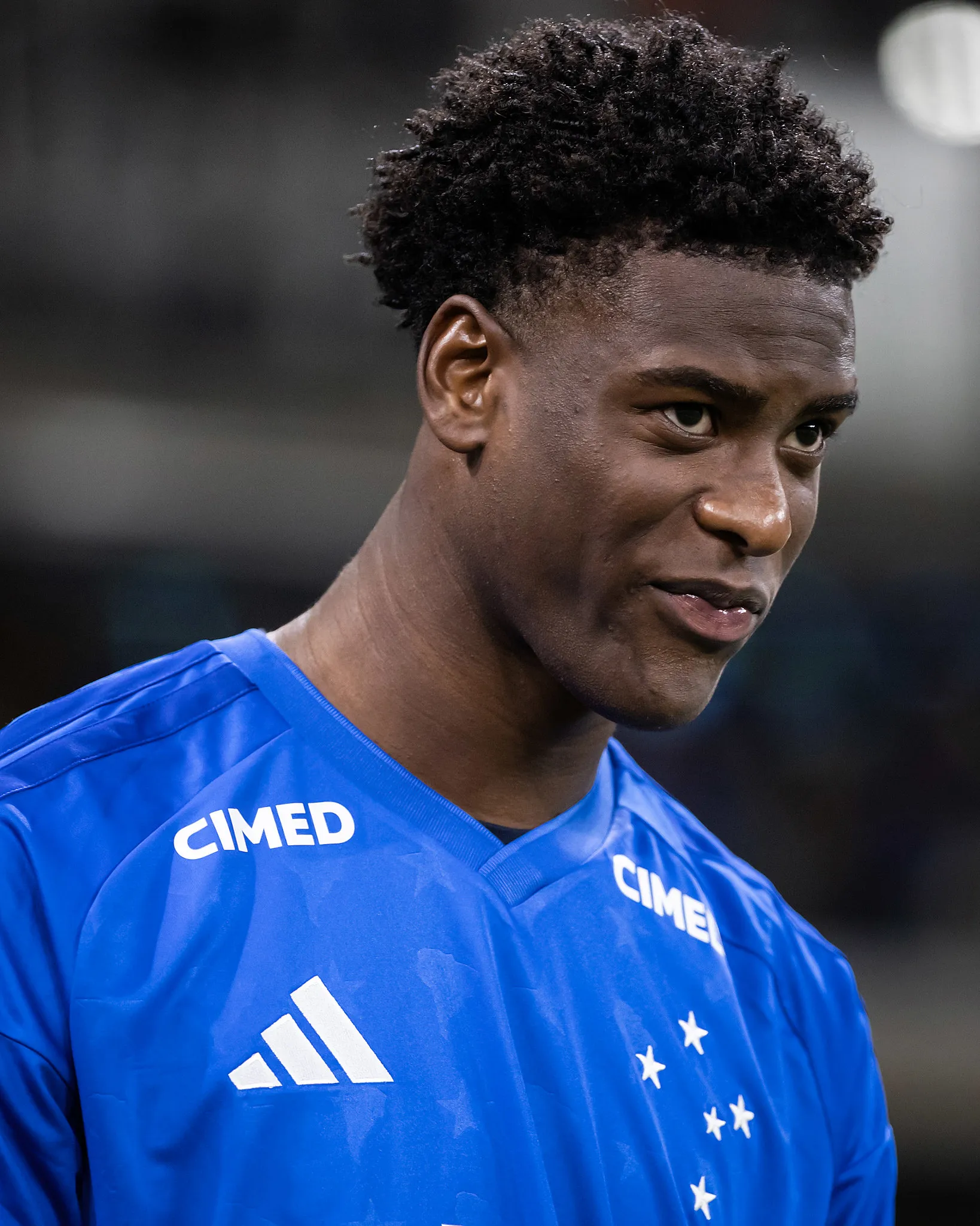 Jonathan Jesus, zagueiro do Cruzeiro, em campo