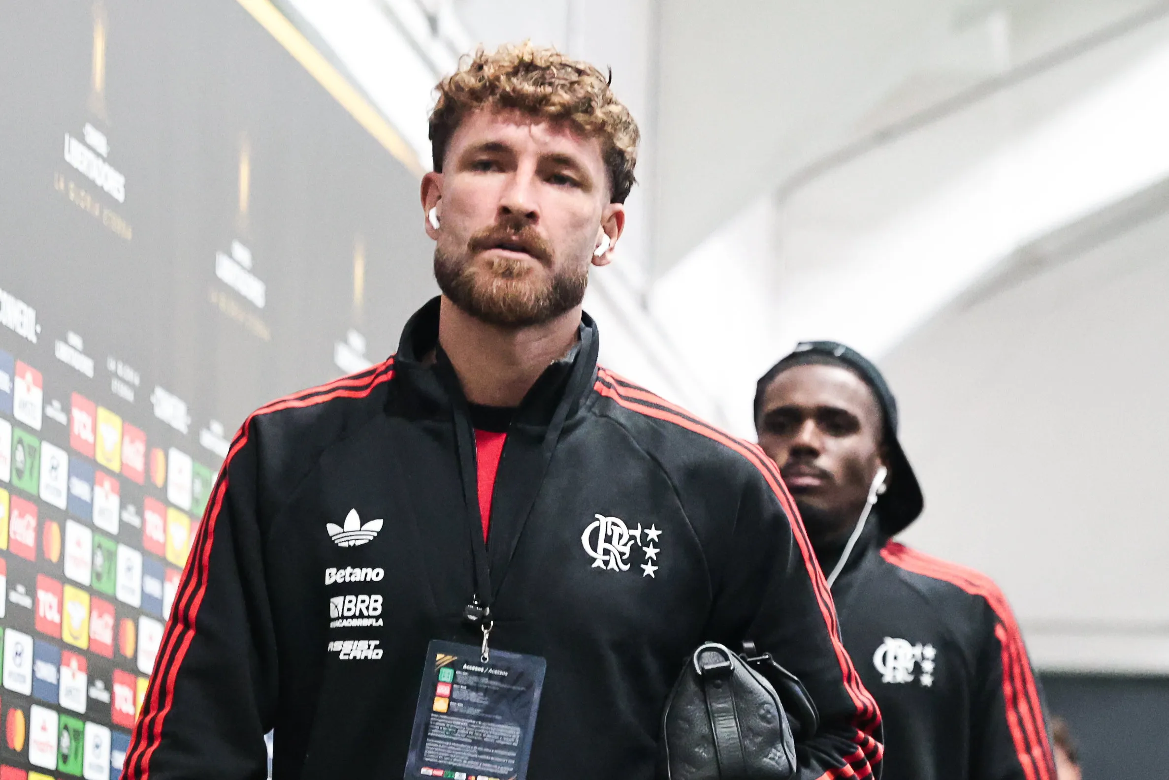 Flamengo superando altitude com oxigênio em Cusco