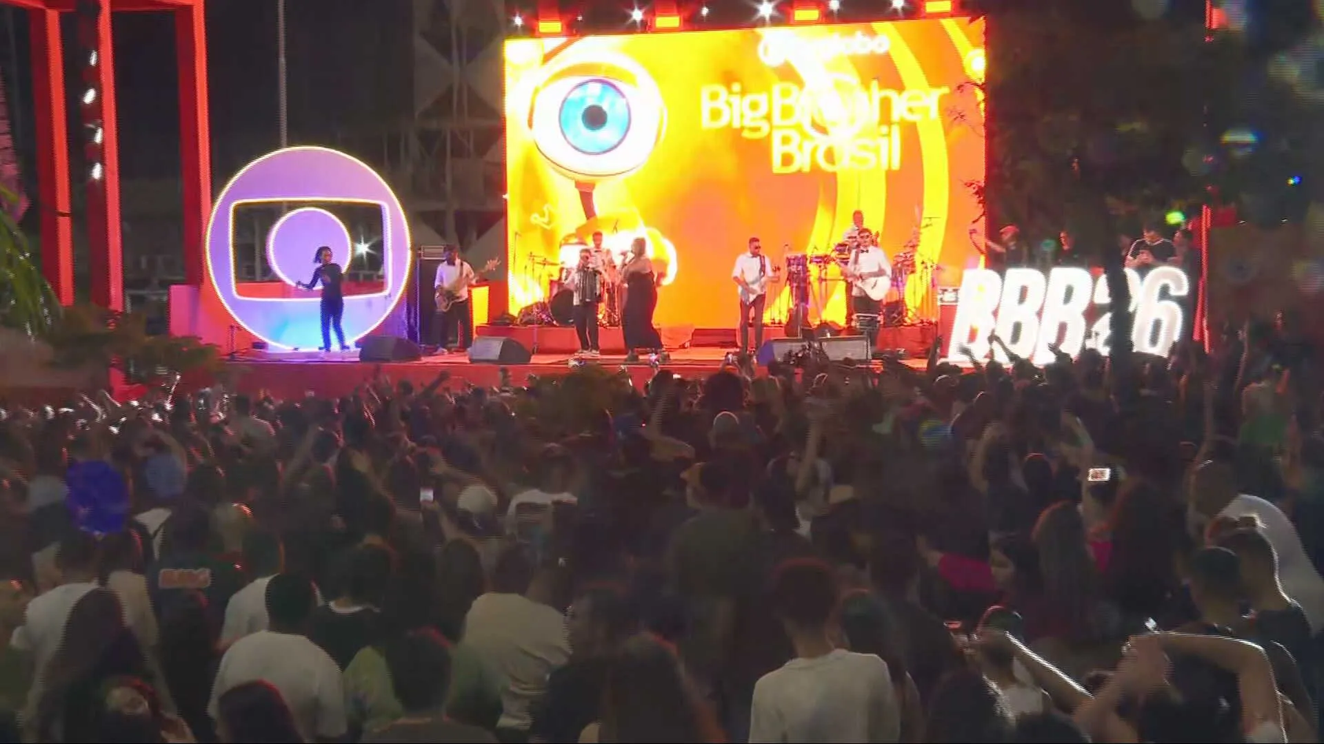 Fãs de Ana Paula Renault comemoram vitória no BBB 26 em Belo Horizonte