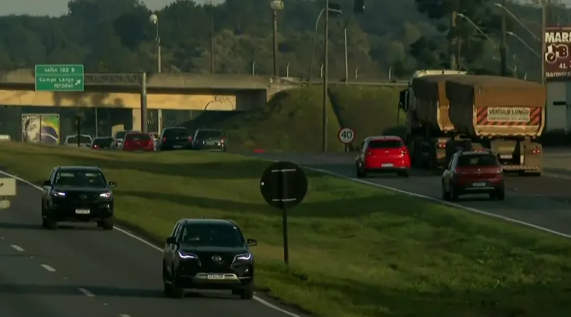 Pessoas em carona BlaBlaCar no Paraná após decisão judicial