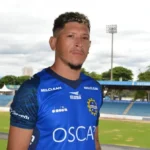 Atacante Jackson Bernardo, reforço CSA, contratações futebol alagoano