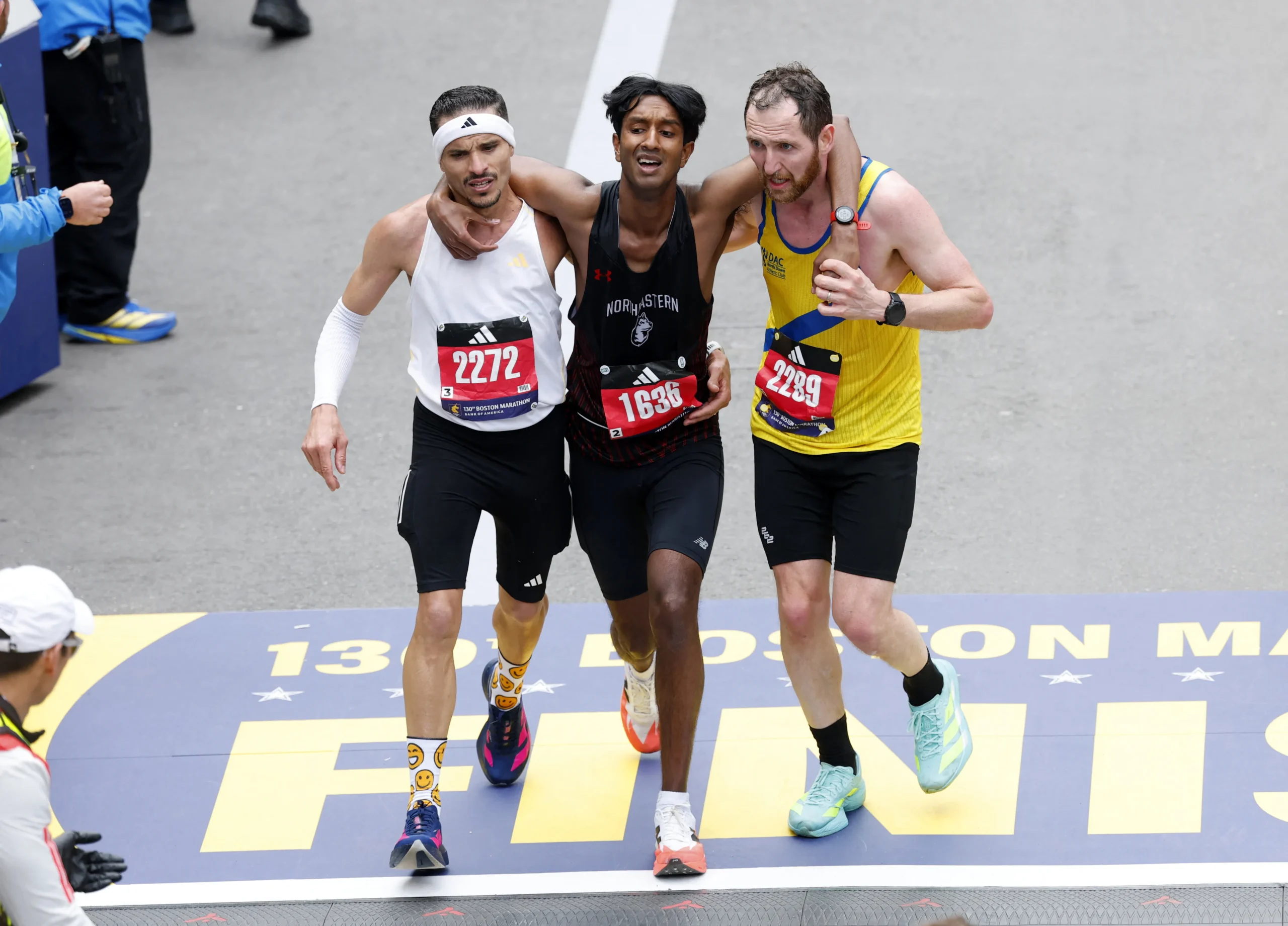 Maratona de Boston: Robson Oliveira, Aaron Beggs e Ajay Haridasse na linha de chegada