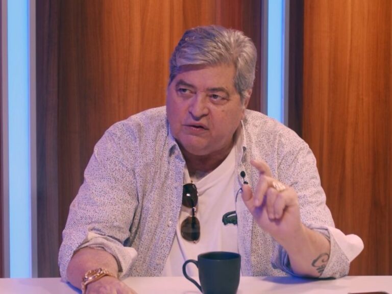 Jornalista Datena no rádio, irritado com a audiência