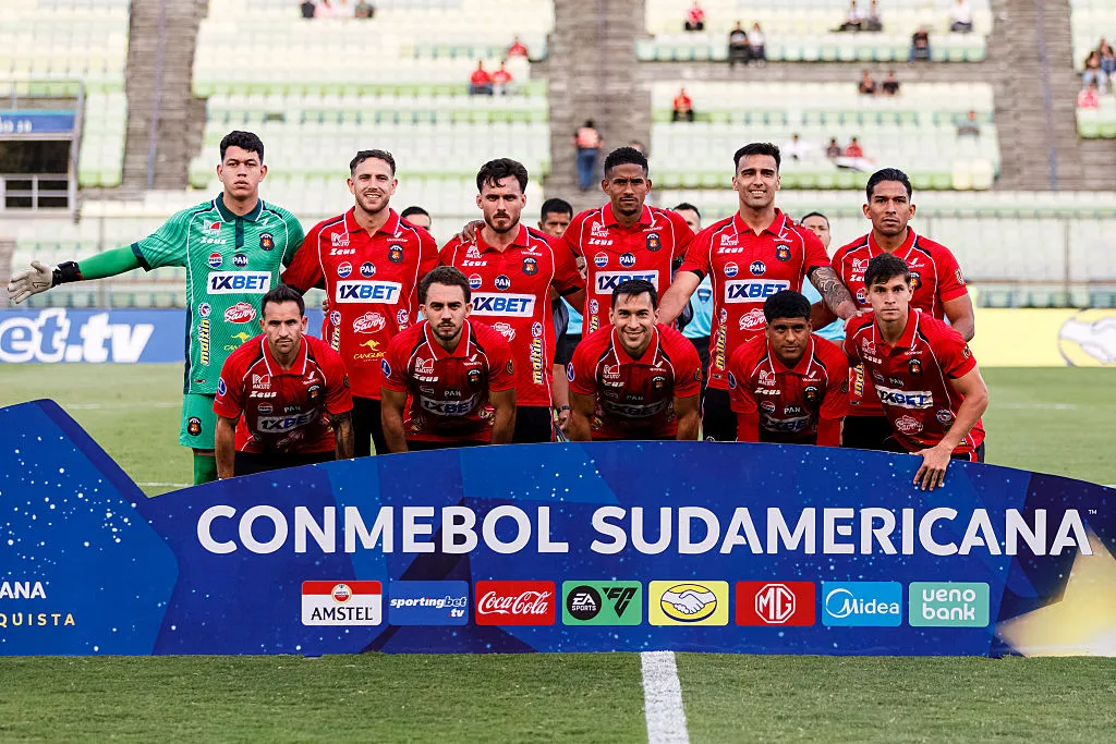 Estádio do Caracas FC, futebol venezuelano, time de Caracas, jogo de futebol, crise no futebol venezuelano