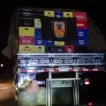 Caminhão com cerveja falsificada apreendida pela PMRv na MG-050