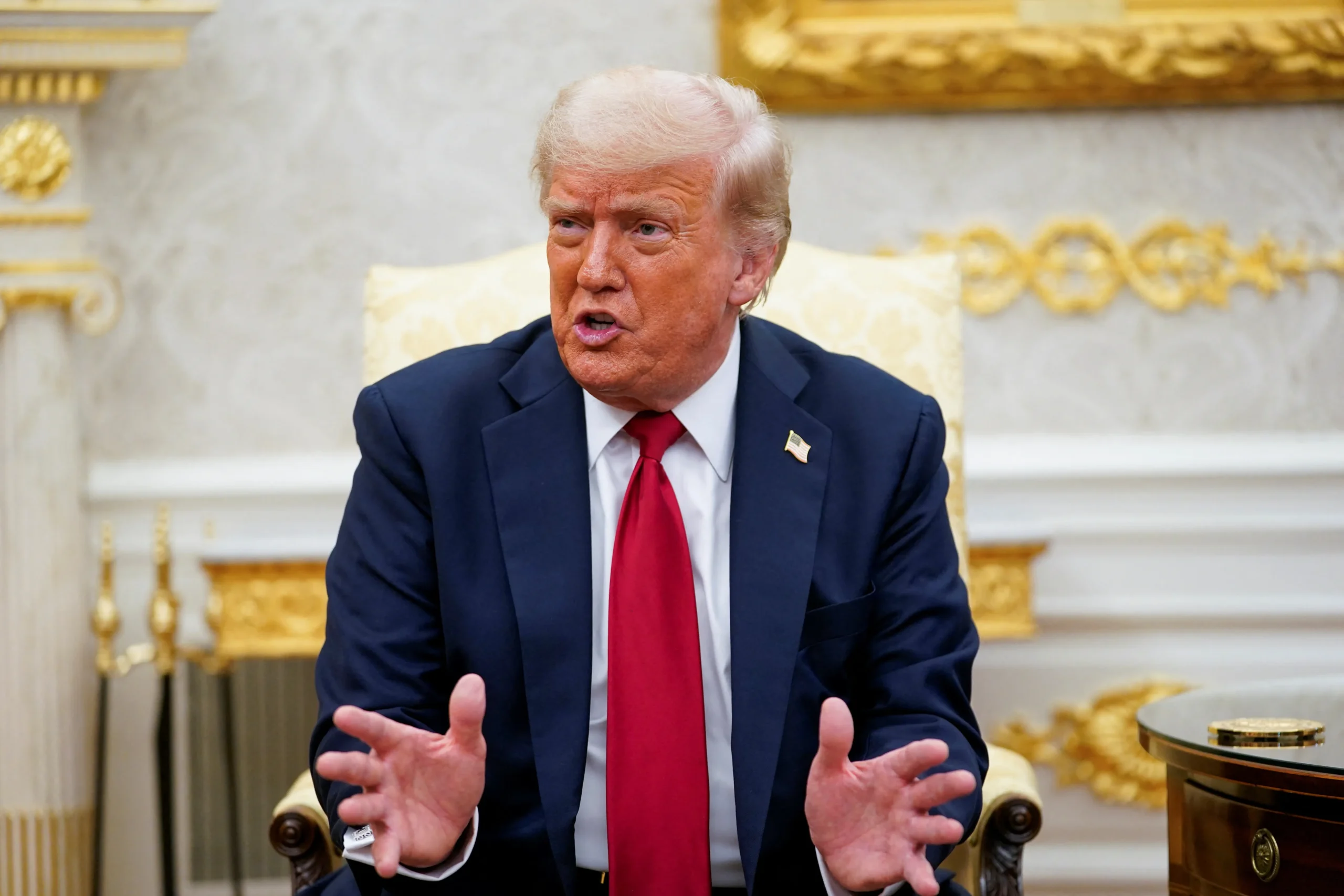 Trump e Rutte discutem crise EUA Otan