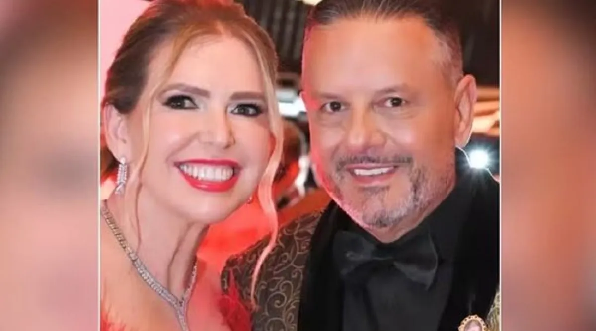 Pessoas em velório de casal de empresários mortos em acidente de avião em Ibitinga