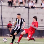 Ceilândia comemorando gol, Série D, futebol brasileiro