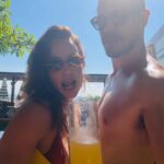 José Loreto beijando a namorada Fernanda Marques em Santa Teresa