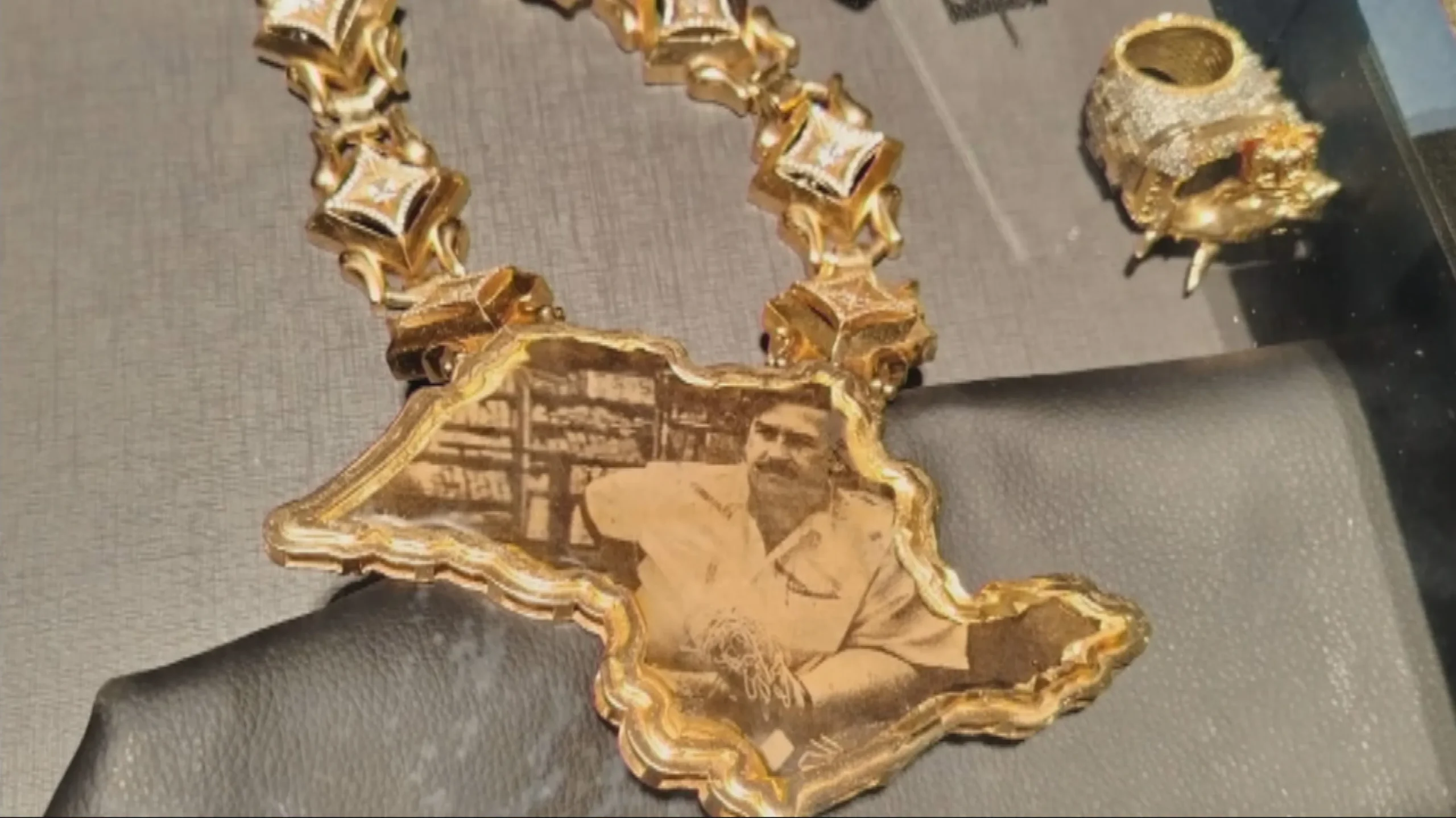 Colar Pablo Escobar MC Ryan SP apreensão PF