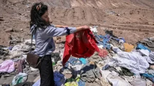 Descarte de Roupas: O Lixo Têxtil no Deserto do Atacama