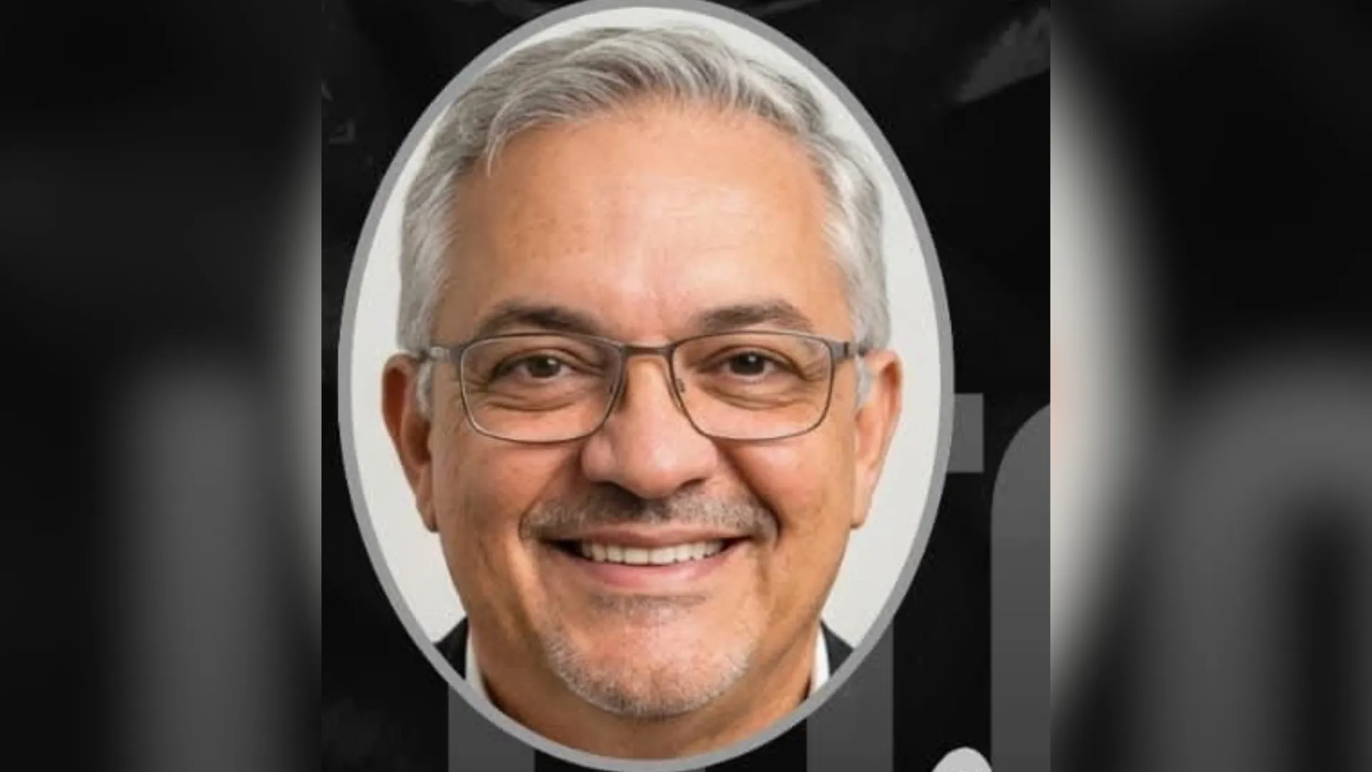 Acidente em Andradina com carro danificado e polícia