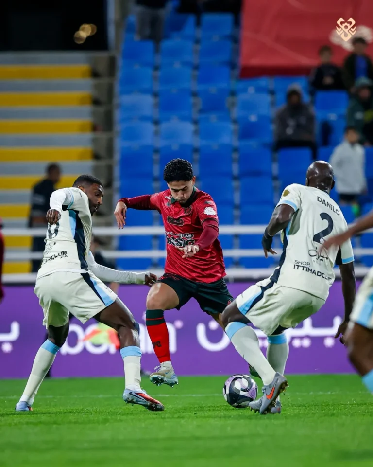 Guga Gouveia, ex-Grêmio, primeiro gol profissional, Al-Kholood, Arábia Saudita