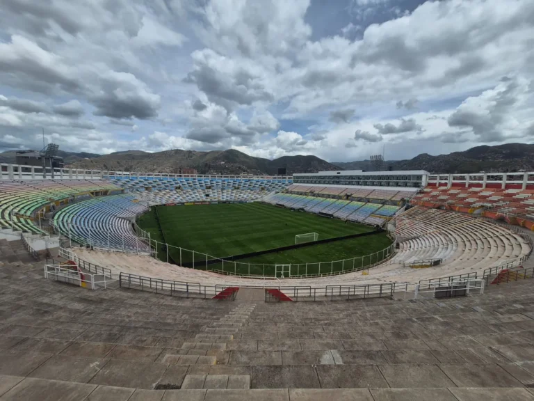 Estádio Inca Garcilaso de la Vega, Cusco, Flamengo x Cusco FC, Libertadores, futebol