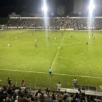 Jogador do Democrata GV comemora gol da vitória contra Tombense no Mamudão pela Série D