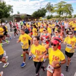 Corrida Dez Milhas Garoto 2026, atletas correndo em Vitória e Vila Velha