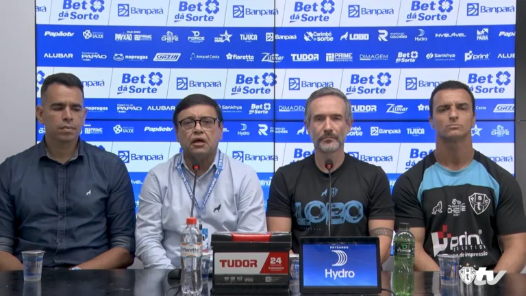 Márcio Tuma e Alberto Maia, diretoria do Paysandu, em coletiva pós goleada